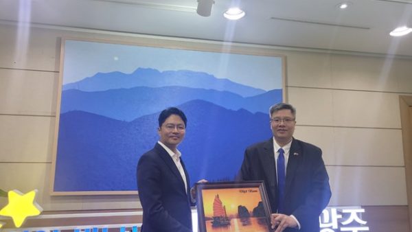 Hiệp hội VKBIA làm việc với lãnh đạo thành phố Gwangju, tìm cơ hội hợp tác cho các địa phương Việt Nam