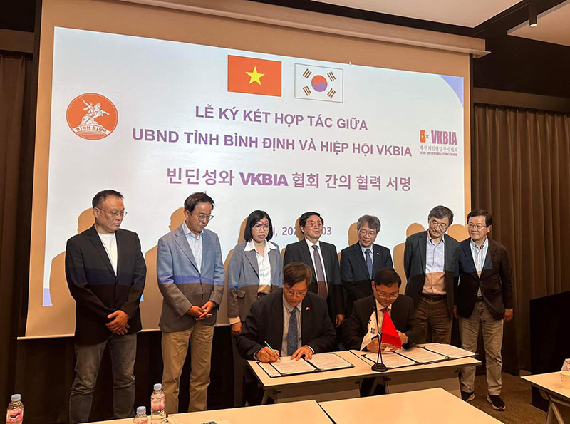 Lễ ký kết hợp tác giữa tỉnh Bình Định và VKBIA
